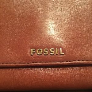 Fossil wallet